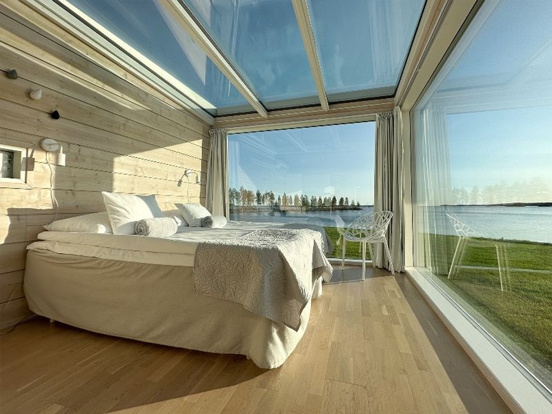 Seafront_Premium_Villa_Summer