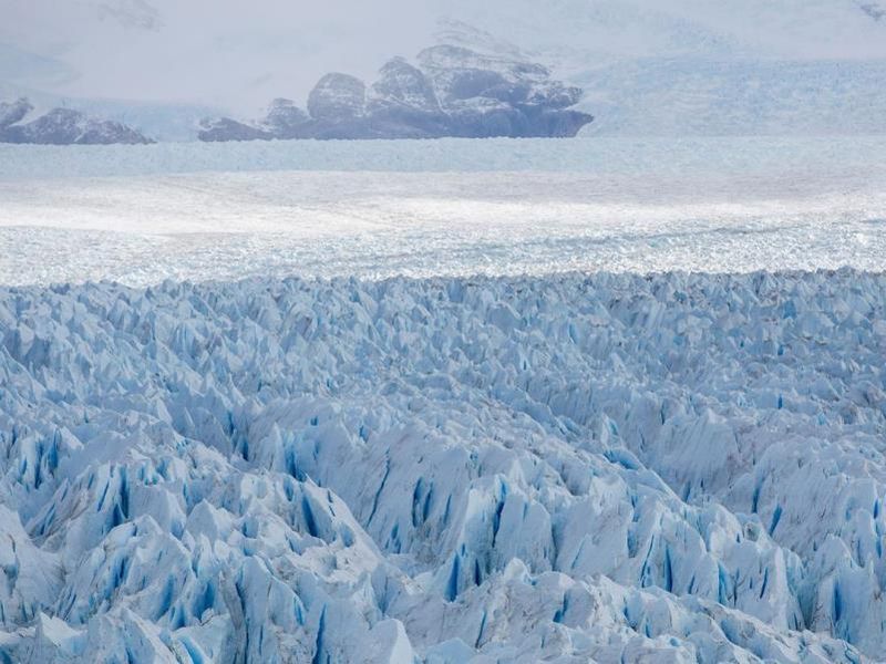 itinerary_lg_2Argentina-Perito-Moreno-Glacier-Landscape-Shereen-Mroueh-2014-IMG4459Lg-RGB