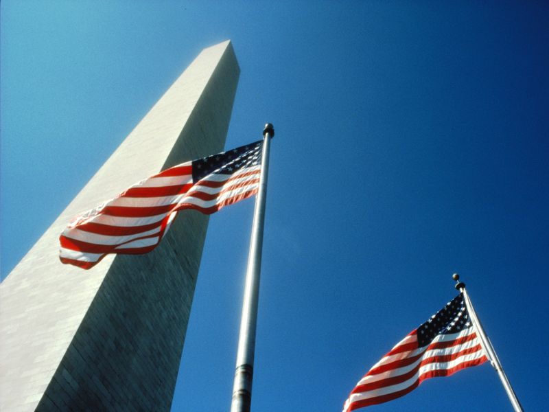 monumentFlags