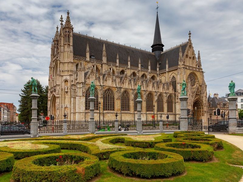brussels-the-church-of-our-lady-of-victories-in-t-2026-03-25-22-48-41-utc