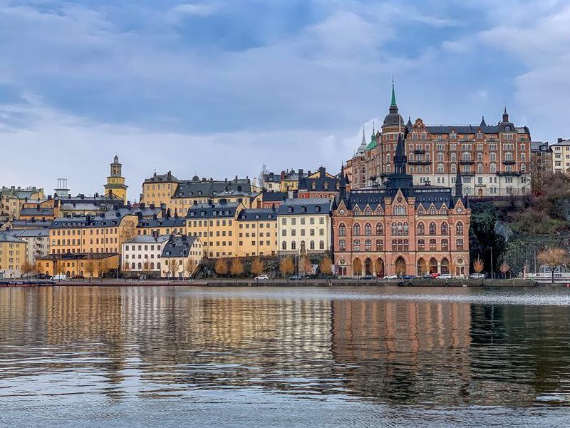 adam-gavlak-lqWf-yoQztI-unsplash