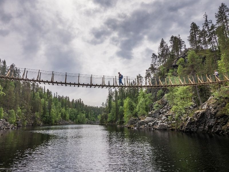 Canyon_lake_Hossa_National_Park