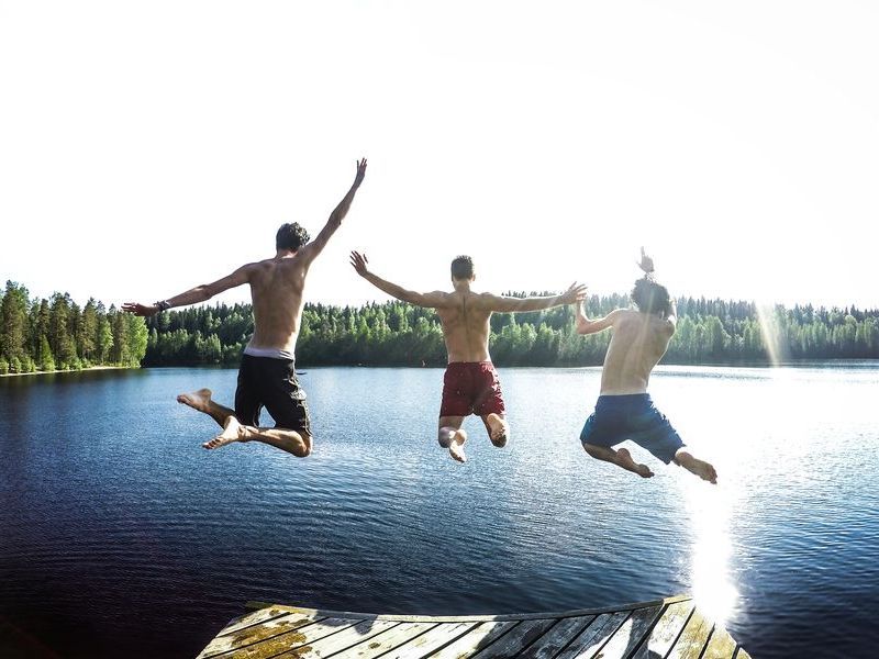 Swim_jump_tommasso_fornoni