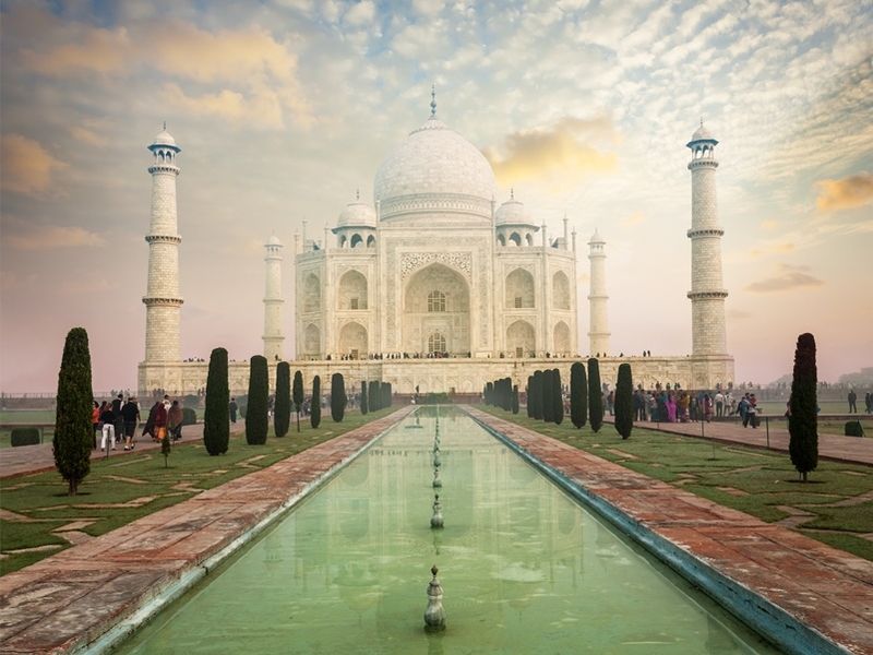 taj-mahal-on-sunrise-sunset-agra-india