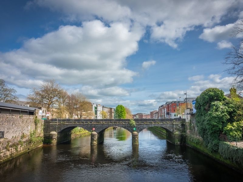 old-stone-bridge-in-limerick