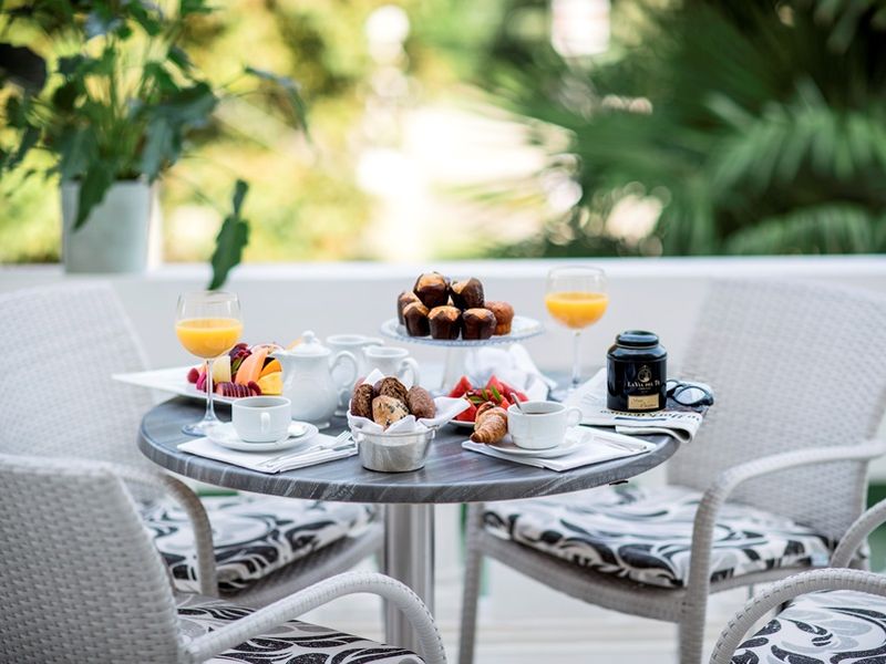 17_-_TV_-_Imperial_Suite_ala_Belle_Epoque_terrace