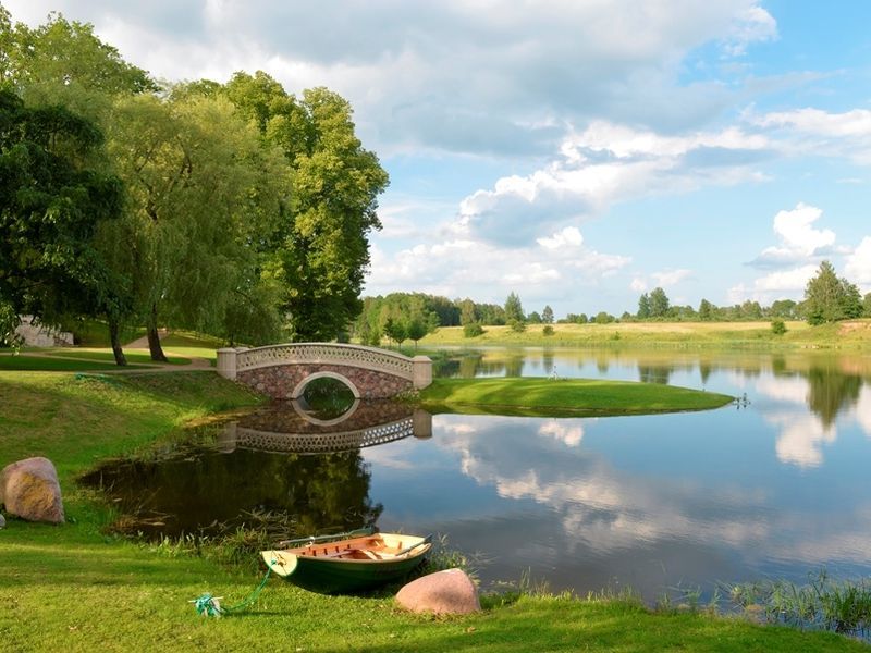 37_Rumene_Manor_Lake