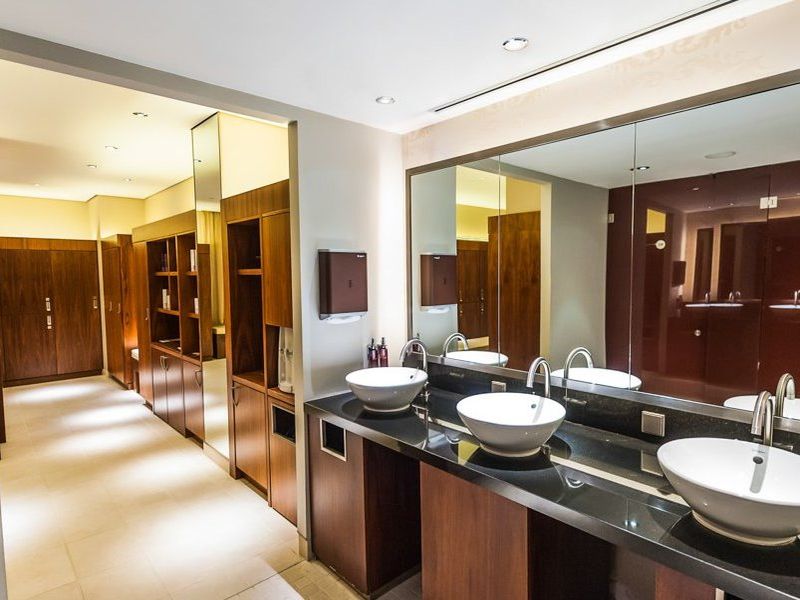 Changing_room_at_ESPA_Riga