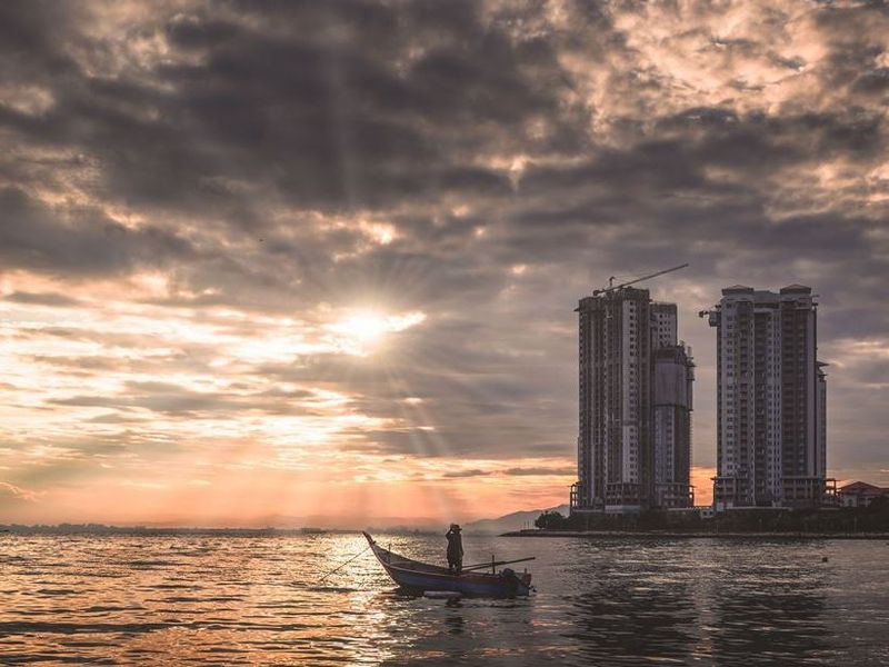 traditional-fishing-boat-against-the-background