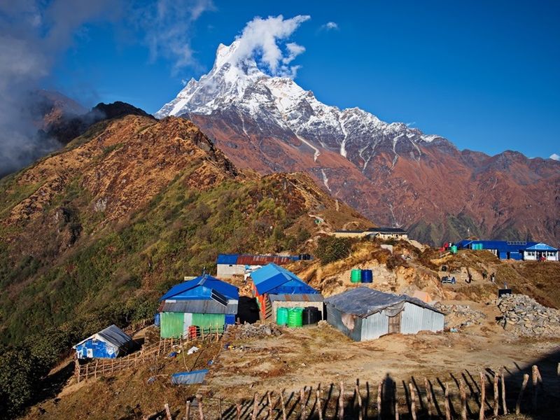 scenic-view-of-rocks-in-annapurna-massif-with-mount