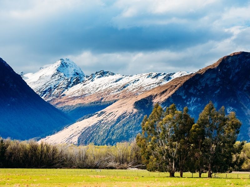 landscape-around-glenorchy-and-paradise-in-new-zealand
