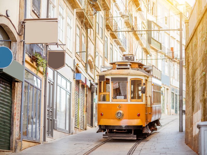 porto-city-in-portugal-2026-03-24-04-24-35-utc