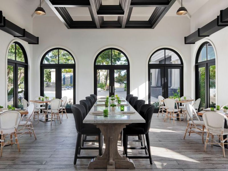 Travel_Advisor_Asset-SBR-Restaurant-AmericanTavern