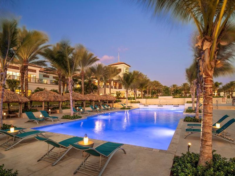 Travel_Advisor_Asset-SCR-Pool-Tranquility-Pool