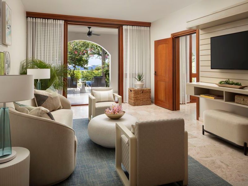 Travel_Advisor_Asset-SCR-Room-WM1-Livingroom