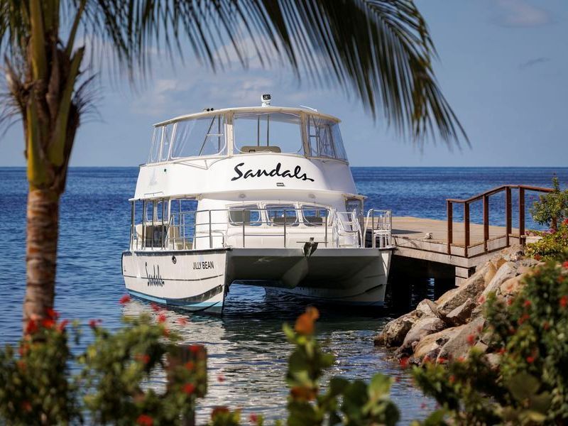 Travel_Advisor_Asset-SSV-Grounds-Boat