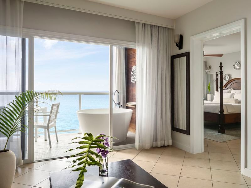 Travel_Advisor_Asset-SLU-Room-PP1-Sitting-2