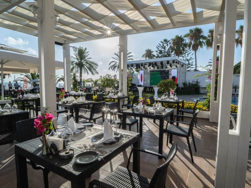 turcja-side-the-raga-side-adult-only-sloneczna-restauracja