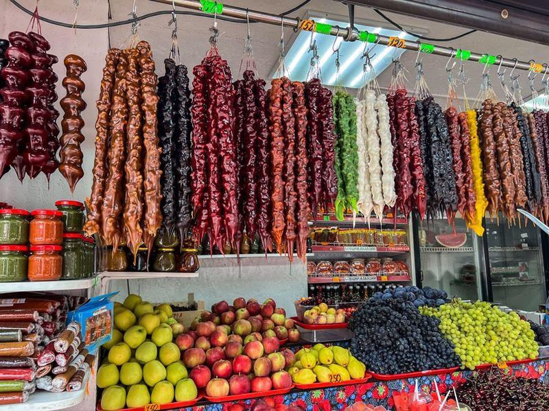 churchhela-georgian-traditional-sweet-fruits