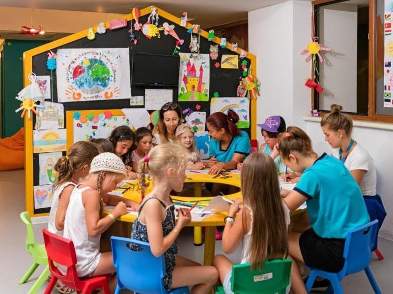 seven_seas_hotel_blue_7